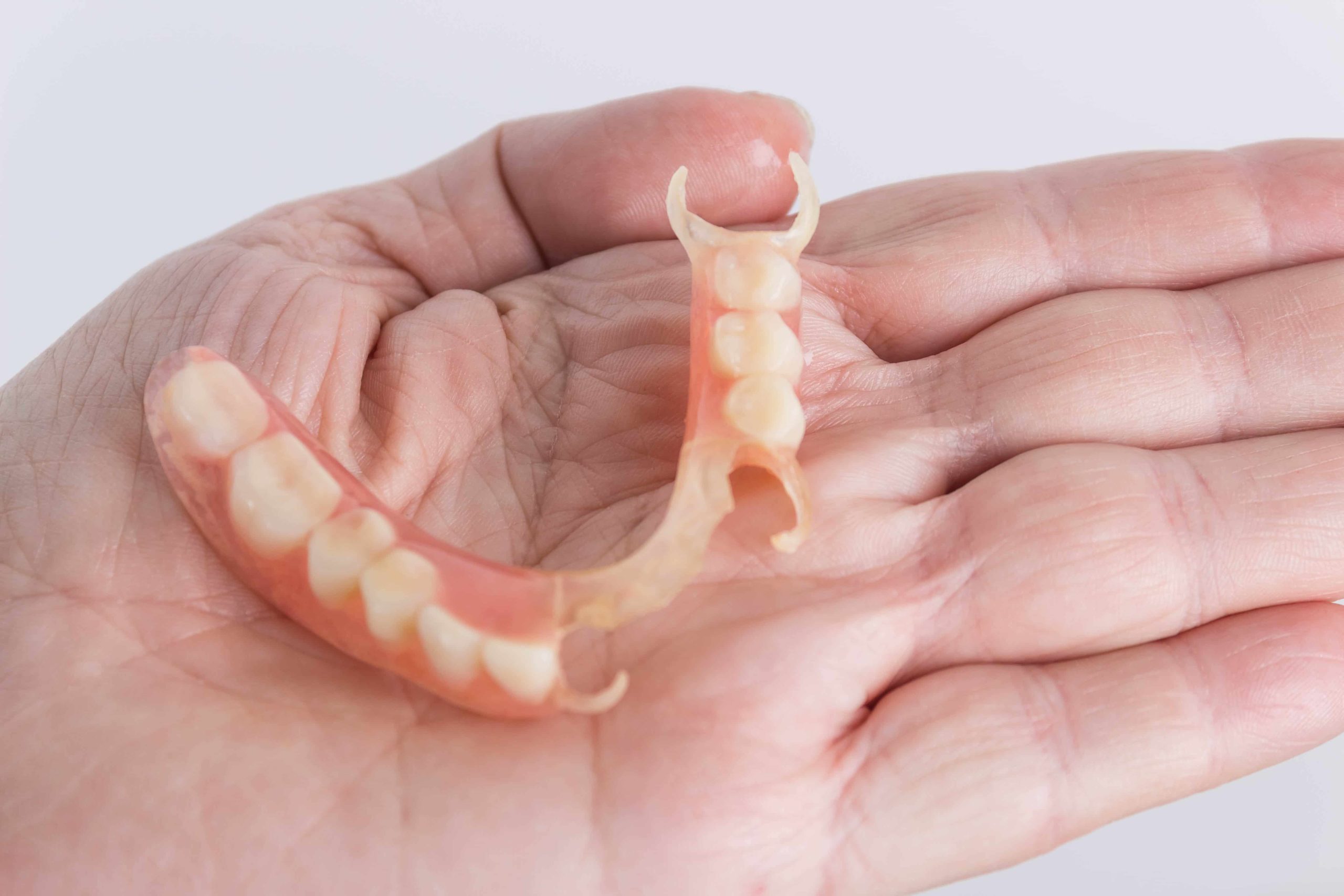 denture vs permanent dentures